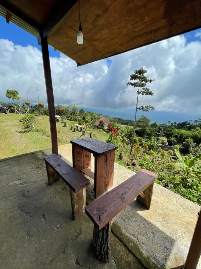 Bugo Camp Glamping & Natural Activity Munduk Eksteriør billede